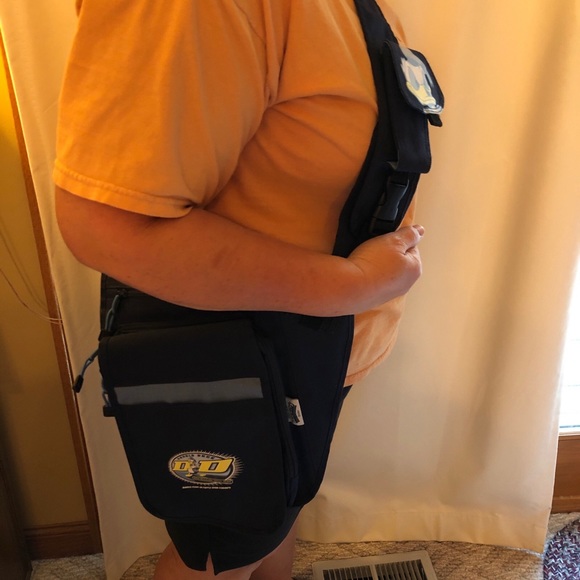 Vintage Disney Donald Duck Crossbody Bag - Picture 13 of 16